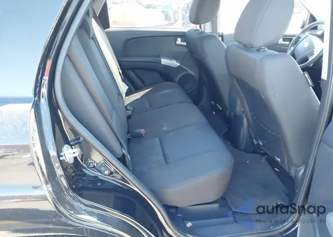 2009 Kia Sportage Lx V6 z USA, uszkodzony, nr VIN KNDJF723597613819